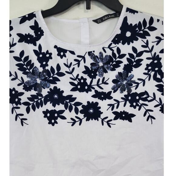 Zara Basic Shirt Womens Medium Sequins Ruffled Modern French Sleek Clean Blouse - Picture 3 of 8